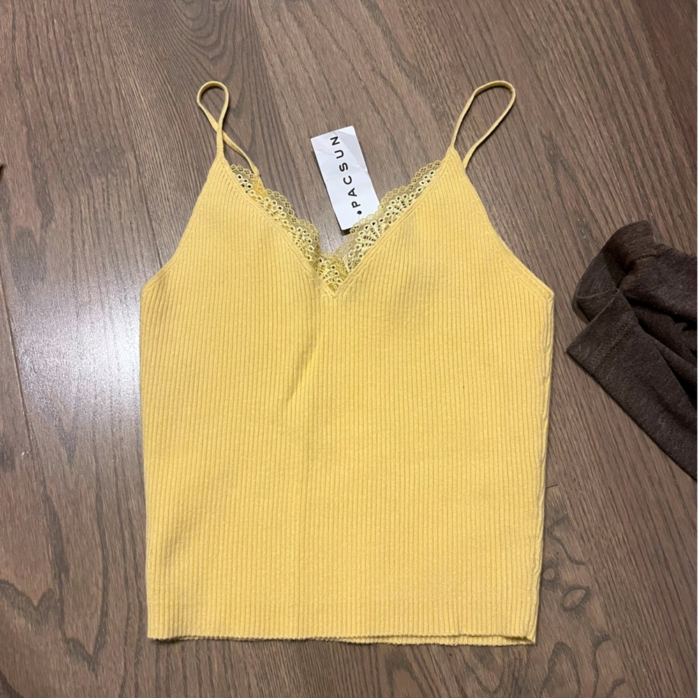 NWT Pacsun tank